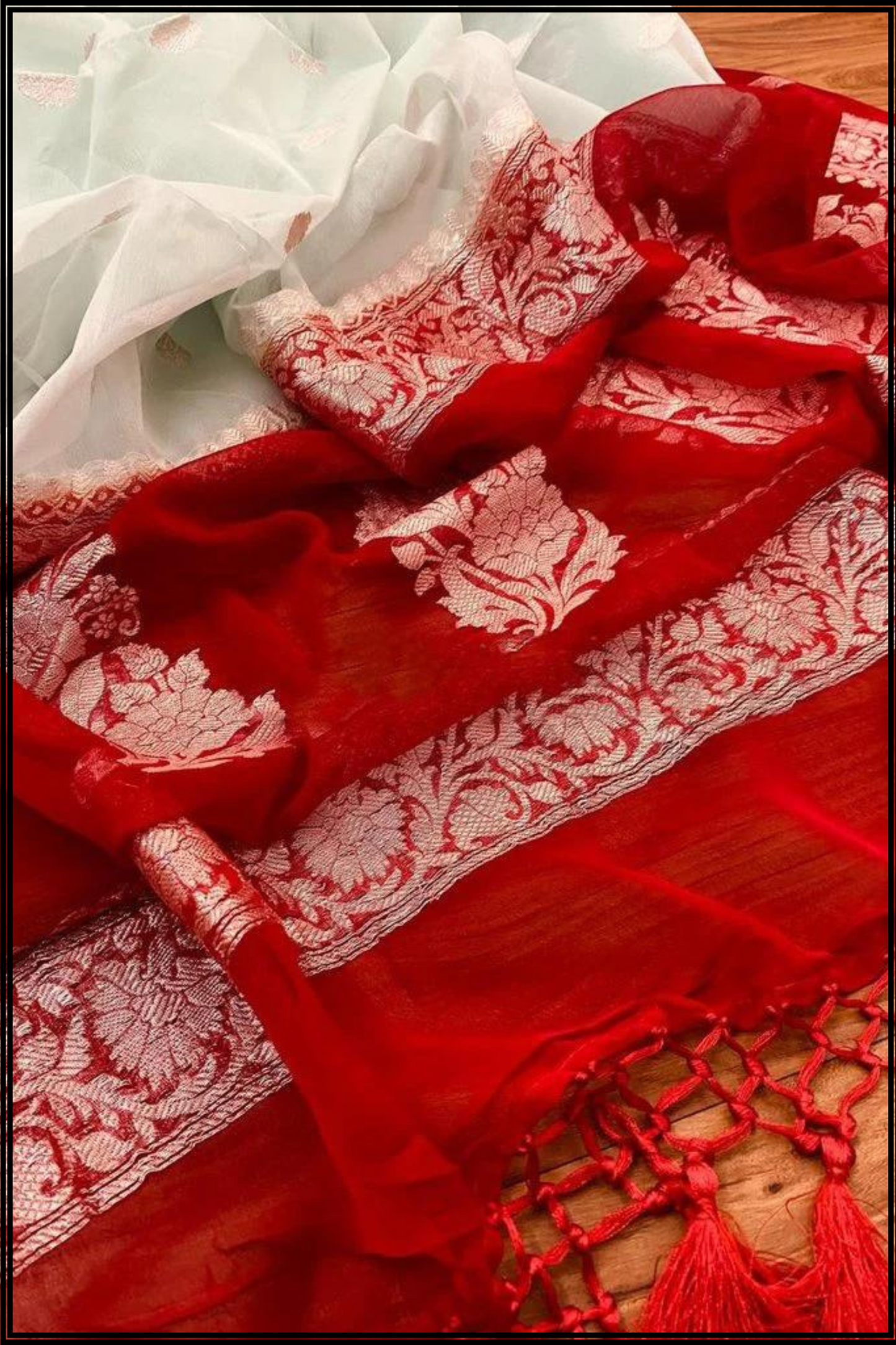 Pure Georgette Banarasi Handloom Saree Contrast Border