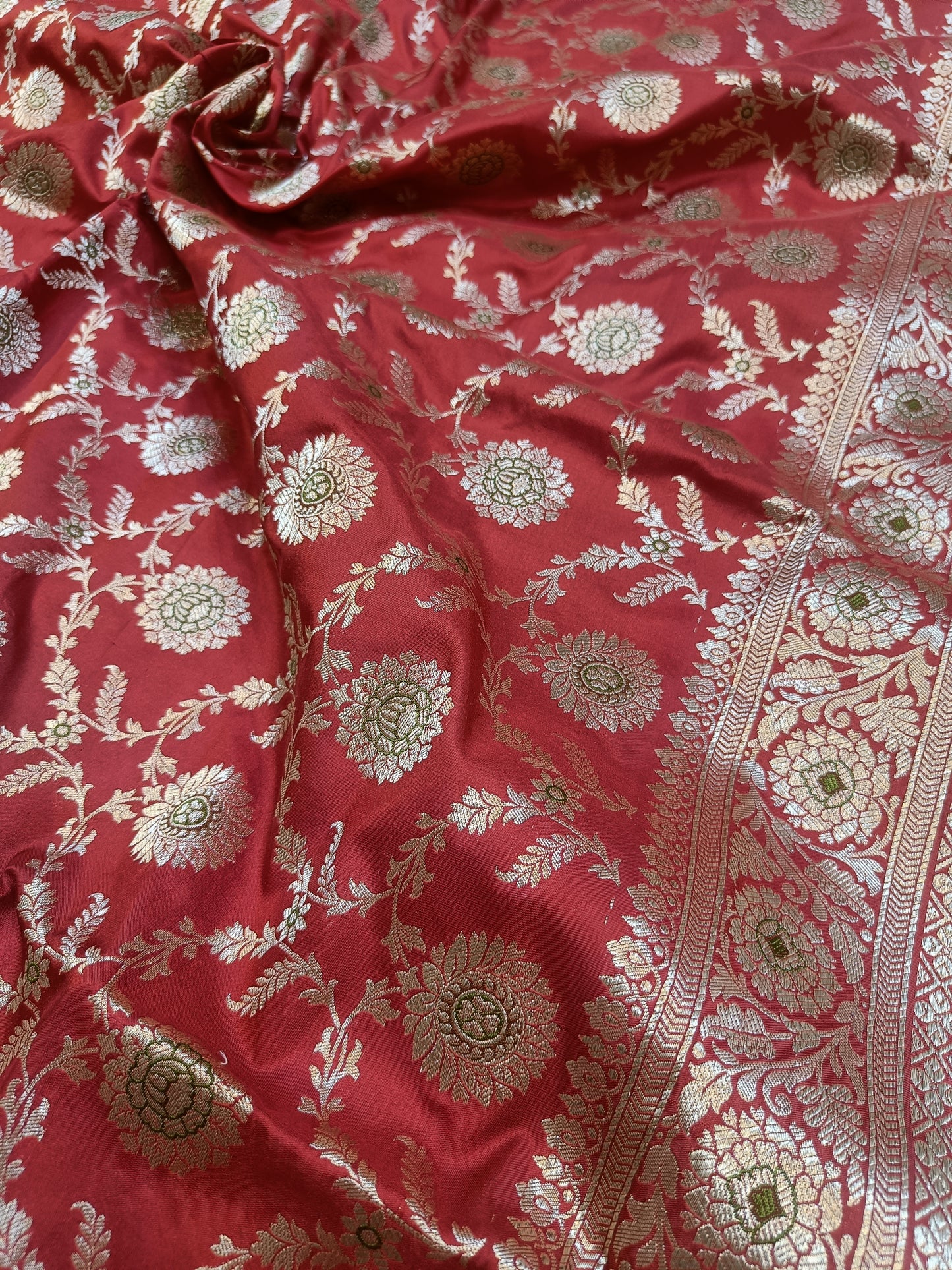 Pure Katan Silk Banarasi Handloom Saree - All over Jaal work