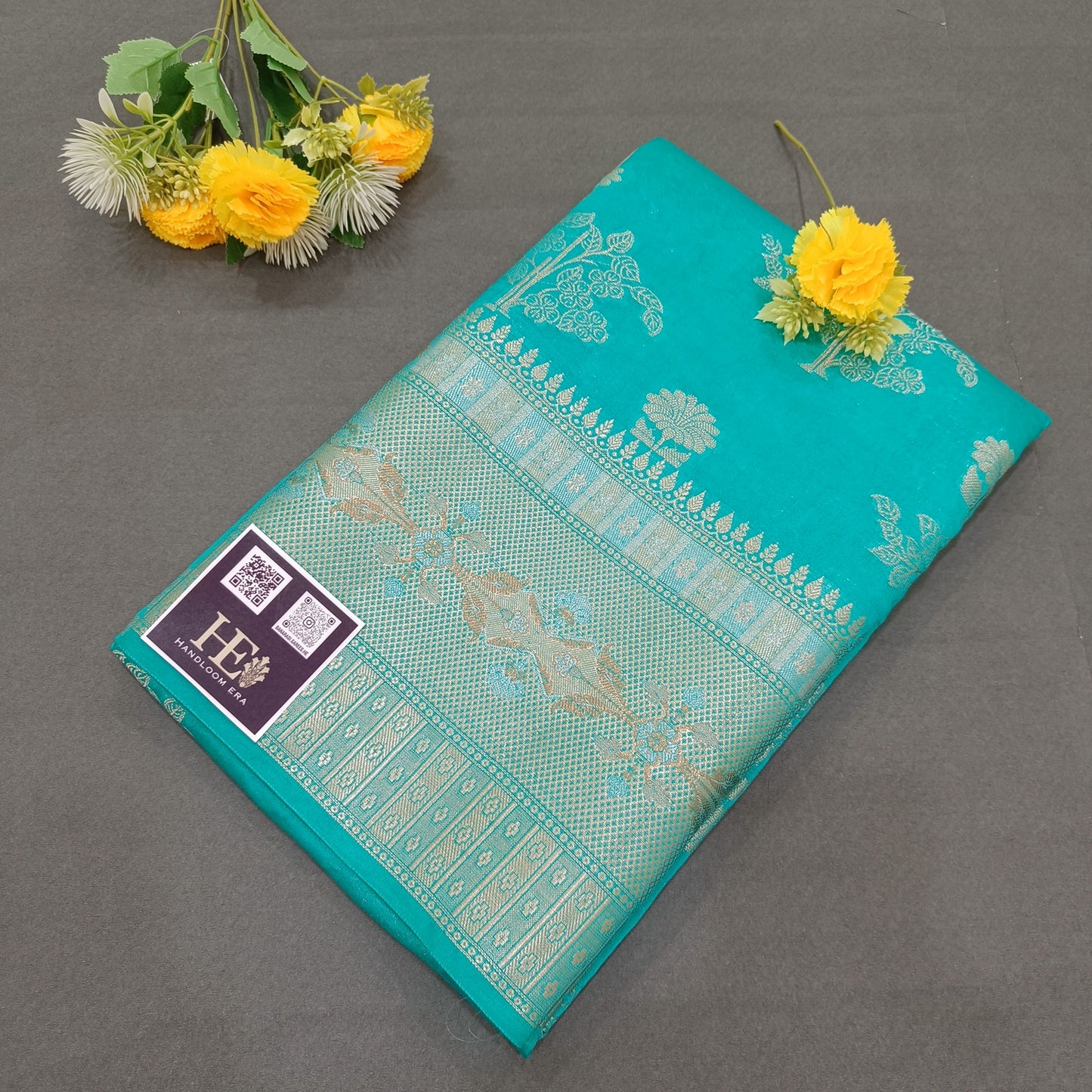 Rama Green Banarasi Silk Saree with Exquisite Meenakari Border